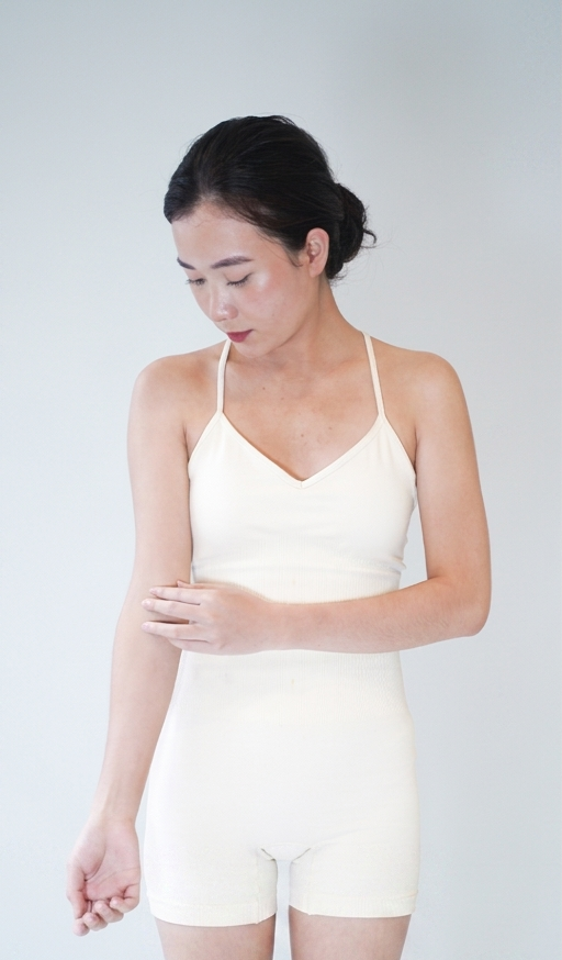 Tắm trắng body – 13 buổi – Da sáng mịn đều màu - trước